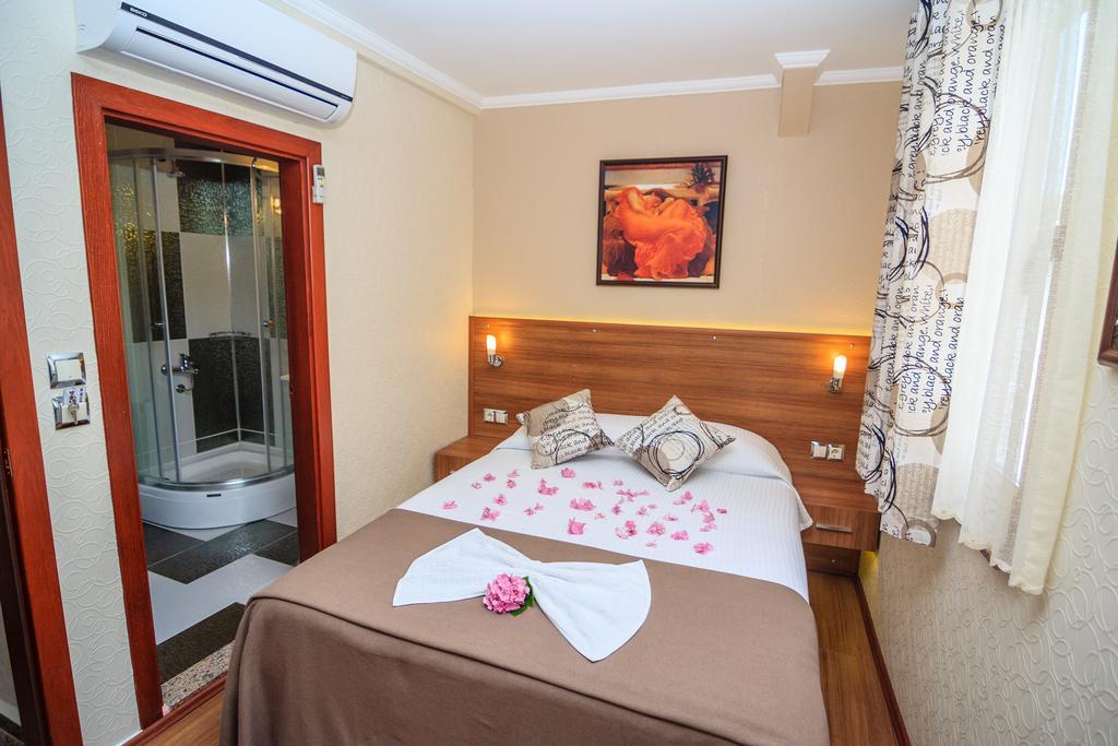 Karya Butik Pansiyon Amasra Exterior photo